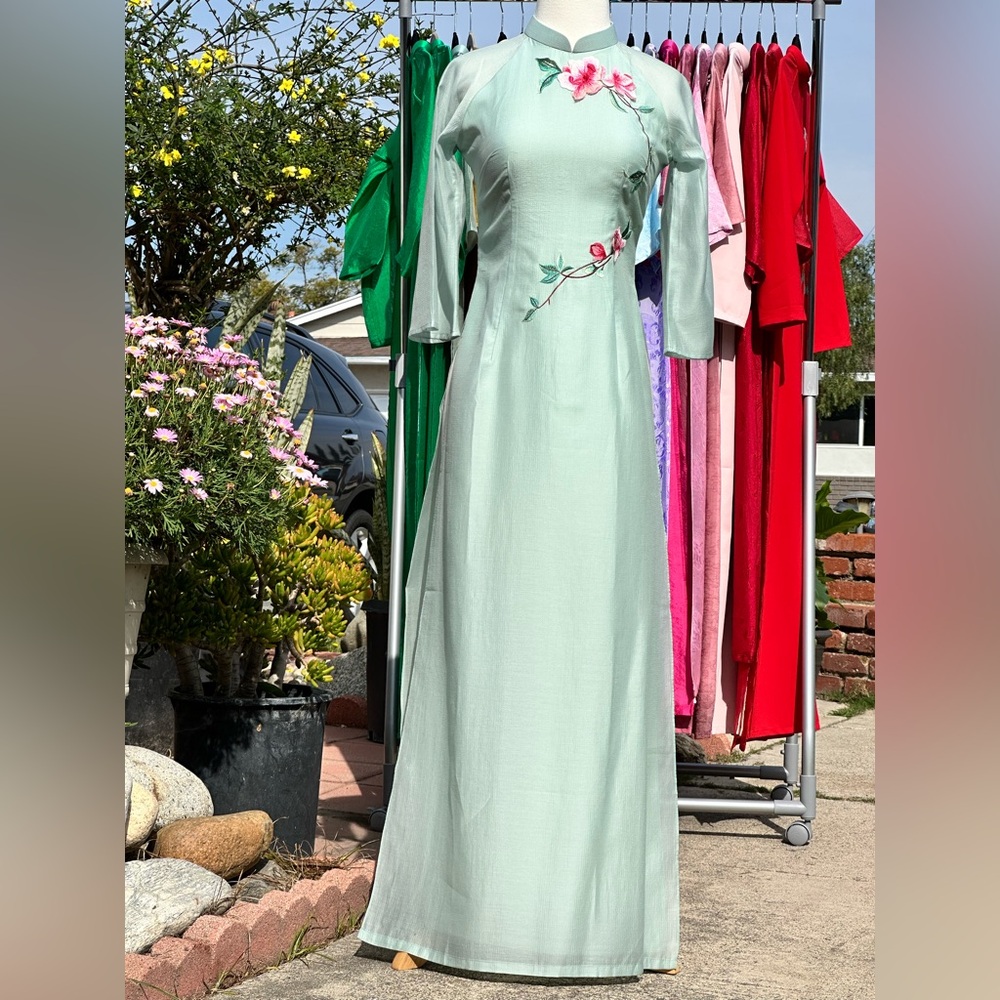$70 Traditional Ao Dai